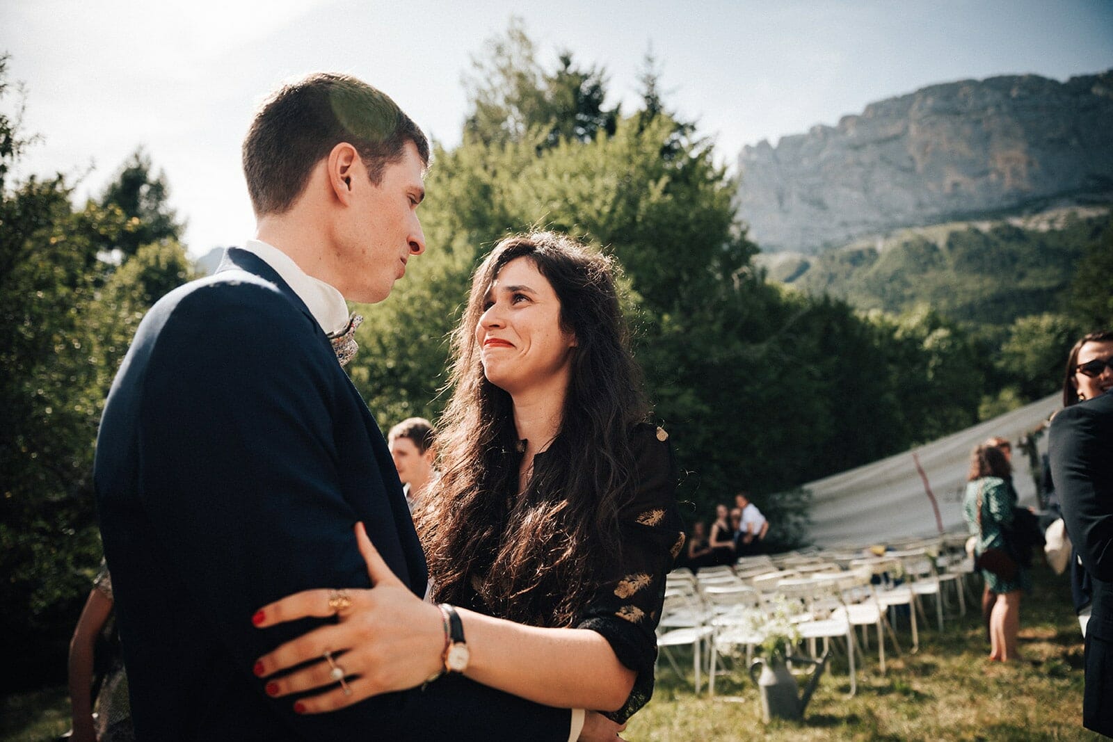 Photographe de mariage Isère Alpes Montagne. Castille ALMA photographe de mariage à la montagne