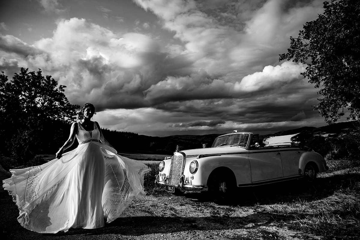 Photographe Mariage dans une maison familiale en Isère Castille ALMA photographe de mariage montagne, photographe de mariage Isère, photographe de mariage authentique